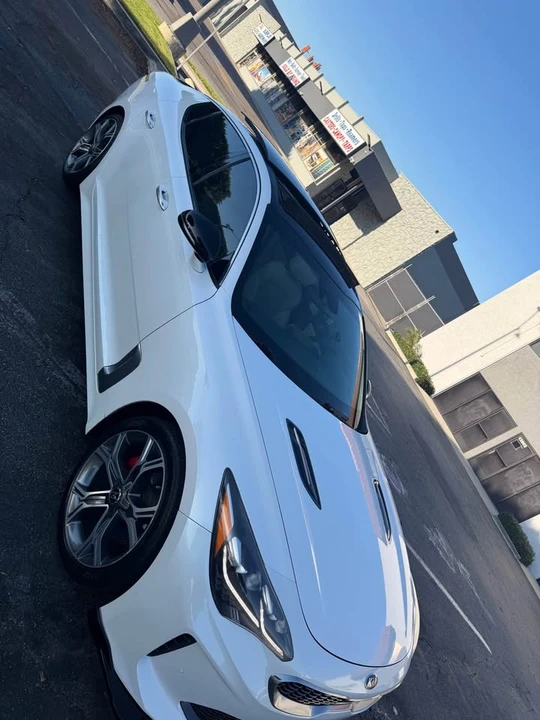 2018 Kia Stinger - Image 7 of 20