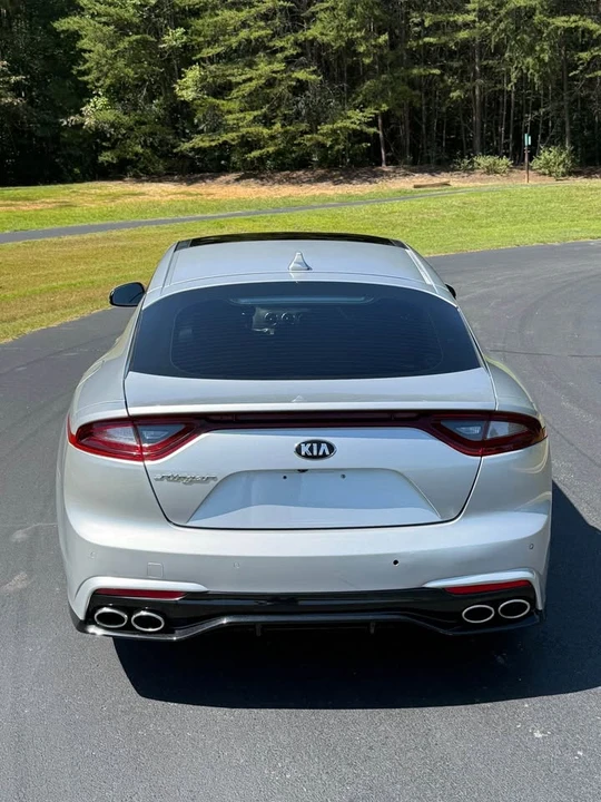 2018 Kia Stinger - Image 4 of 15