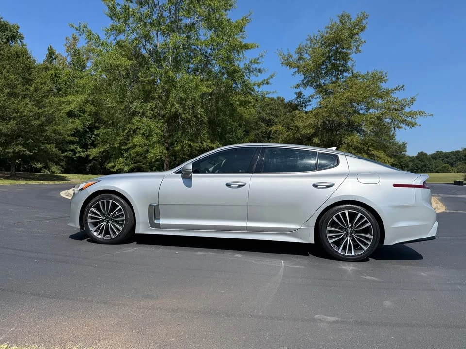 2018 Kia Stinger - Image 3 of 15