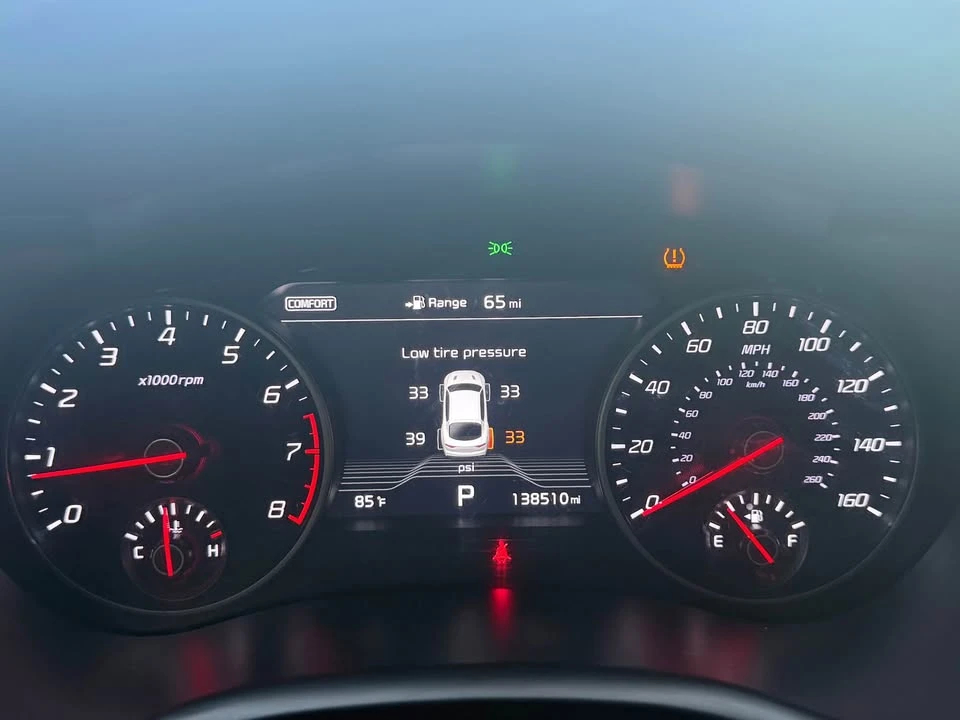 2018 Kia Stinger - Image 13 of 14