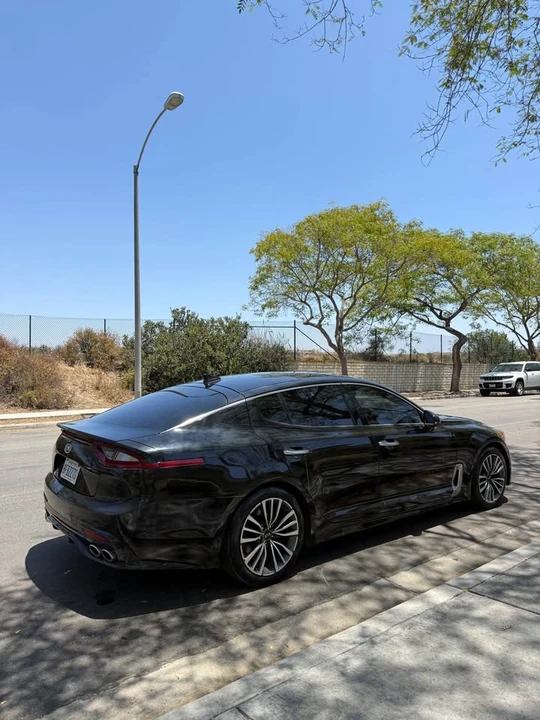 2018 Kia Stinger - Image 4 of 11
