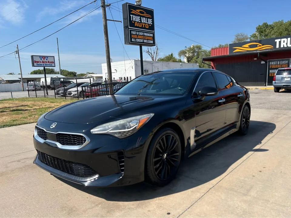 2018 Kia Stinger - Image 2 of 19