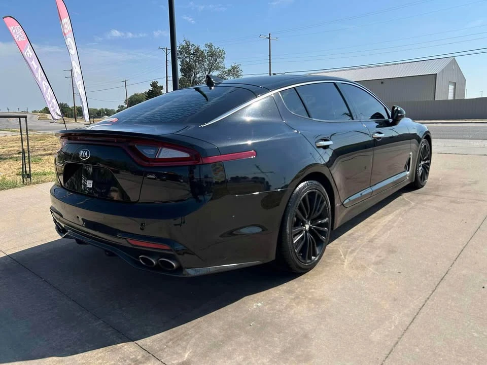 2018 Kia Stinger - Image 7 of 18