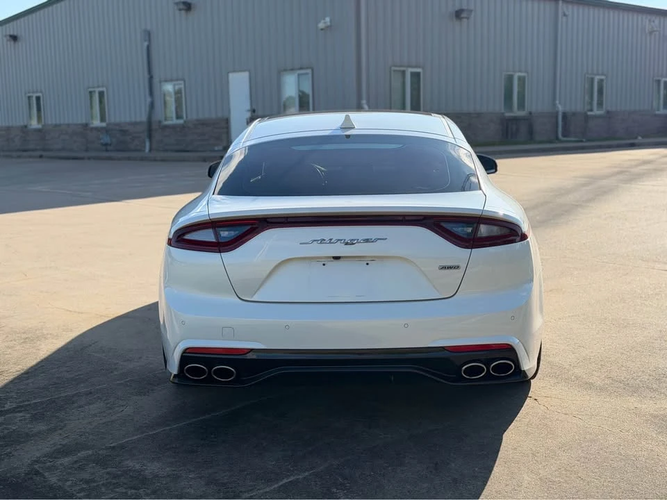 2018 Kia Stinger - Image 6 of 13