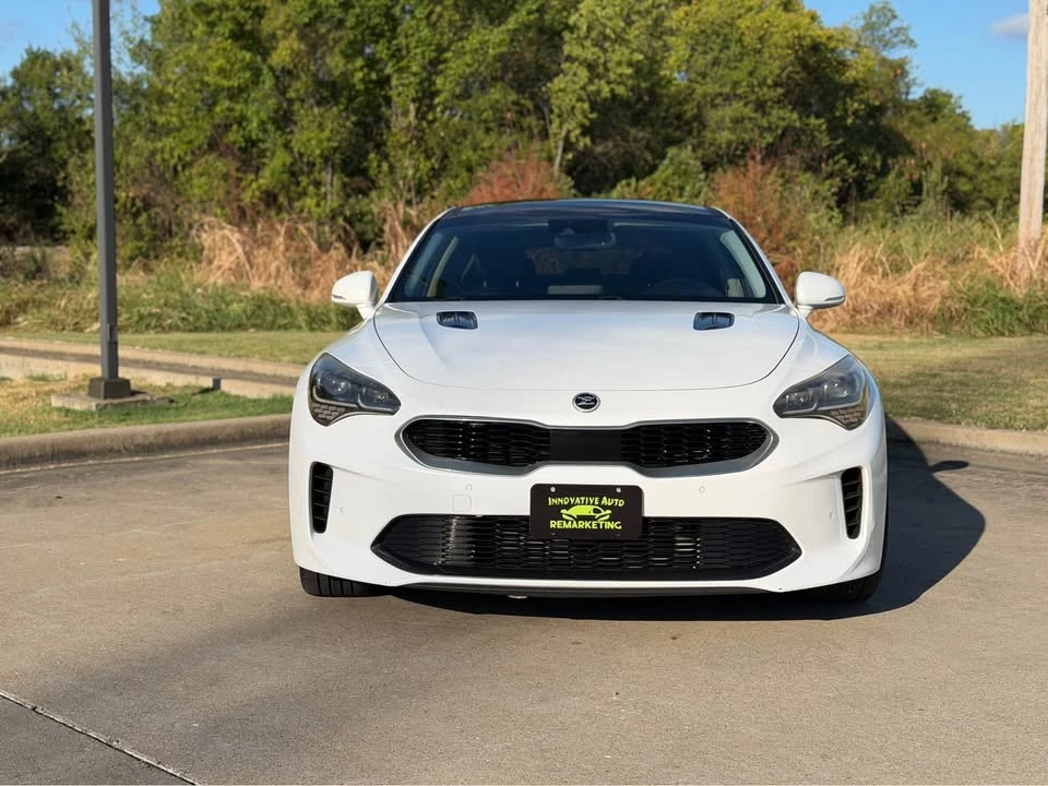2018 Kia Stinger - Image 2 of 13