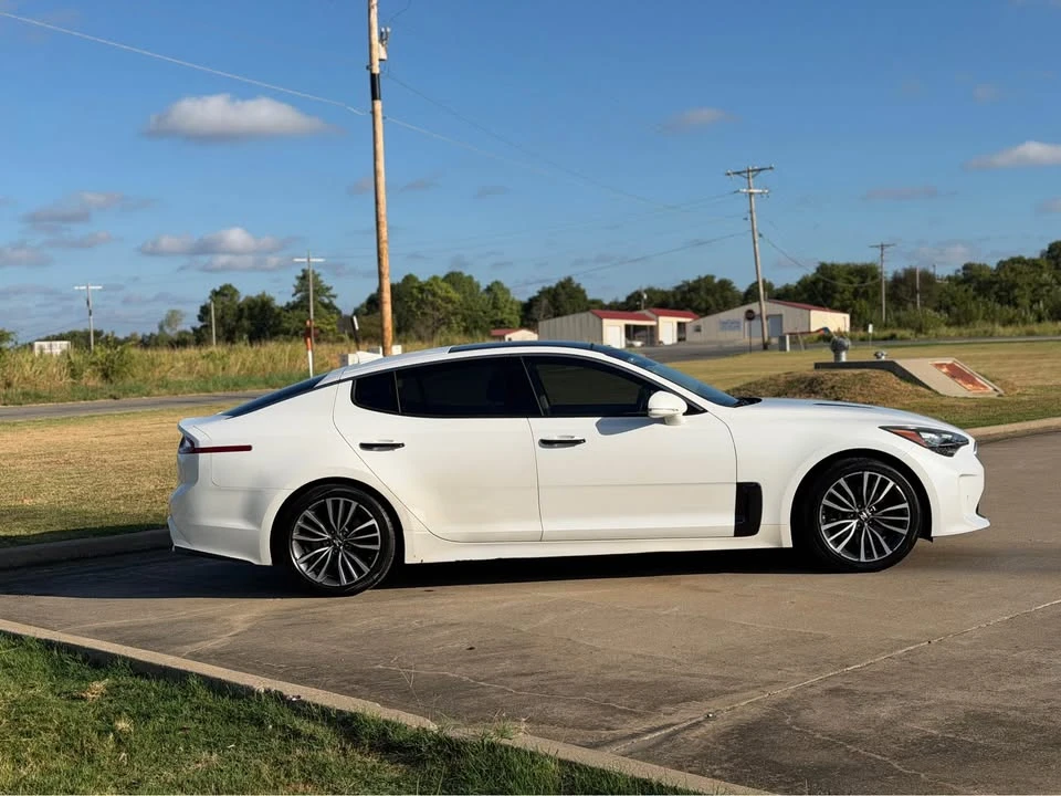 2018 Kia Stinger - Image 4 of 13