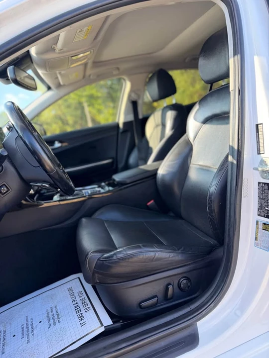 2018 Kia Stinger - Image 8 of 13