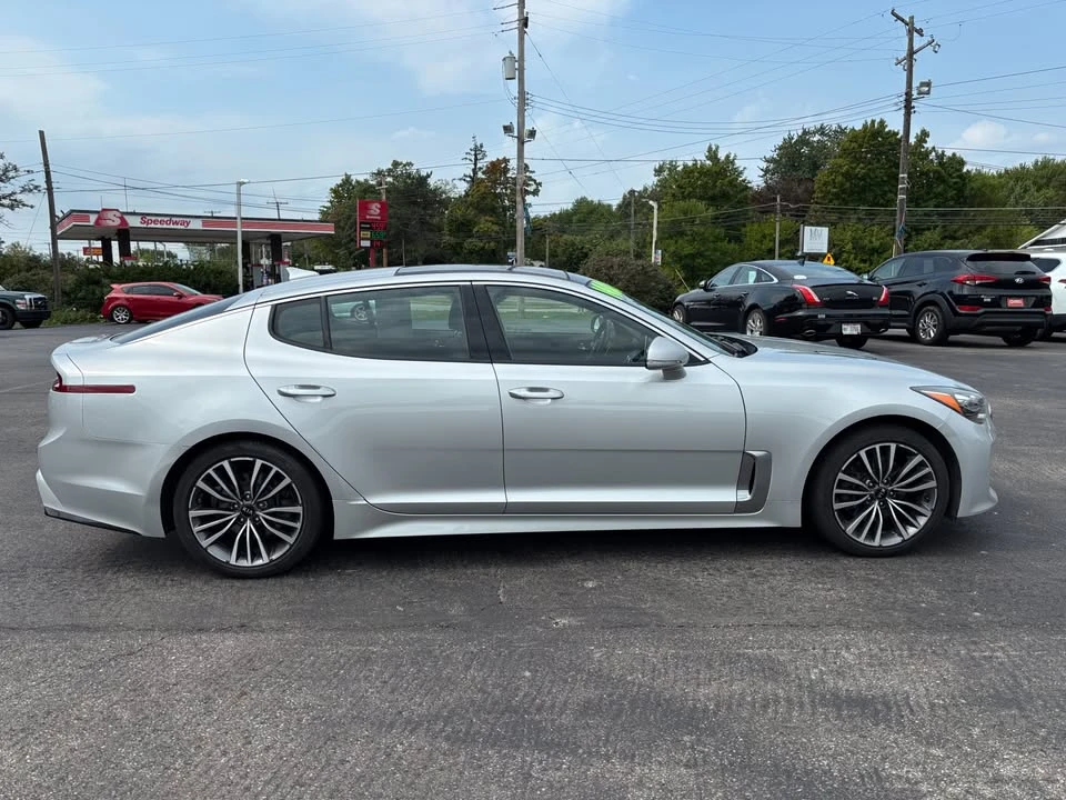 2018 Kia Stinger - Image 4 of 18