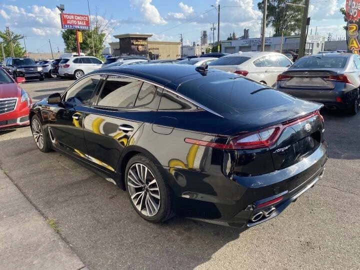 2018 Kia Stinger - Image 3 of 9