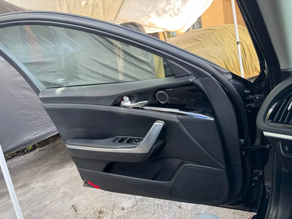 2018 Kia Stinger - Image 18 of 20