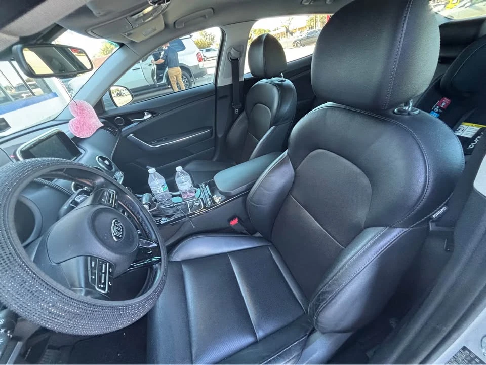 2018 Kia Stinger - Image 3 of 4