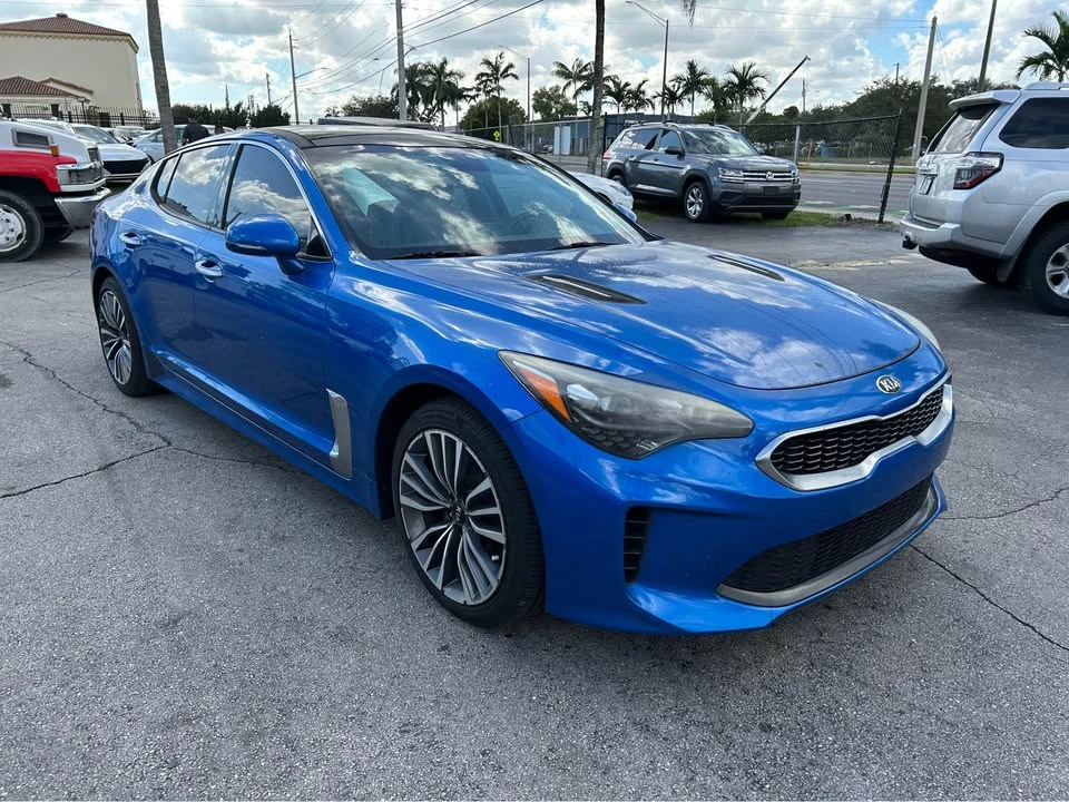 2018 Kia Stinger - Image 3 of 12