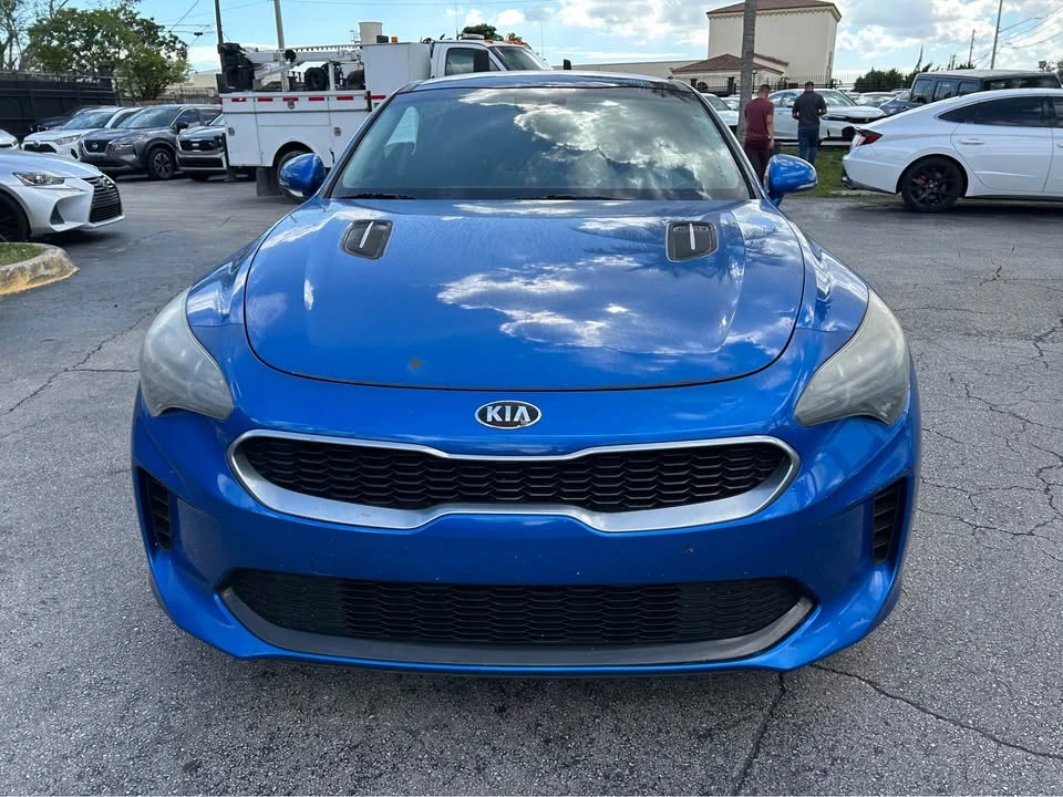 2018 Kia Stinger - Image 2 of 12