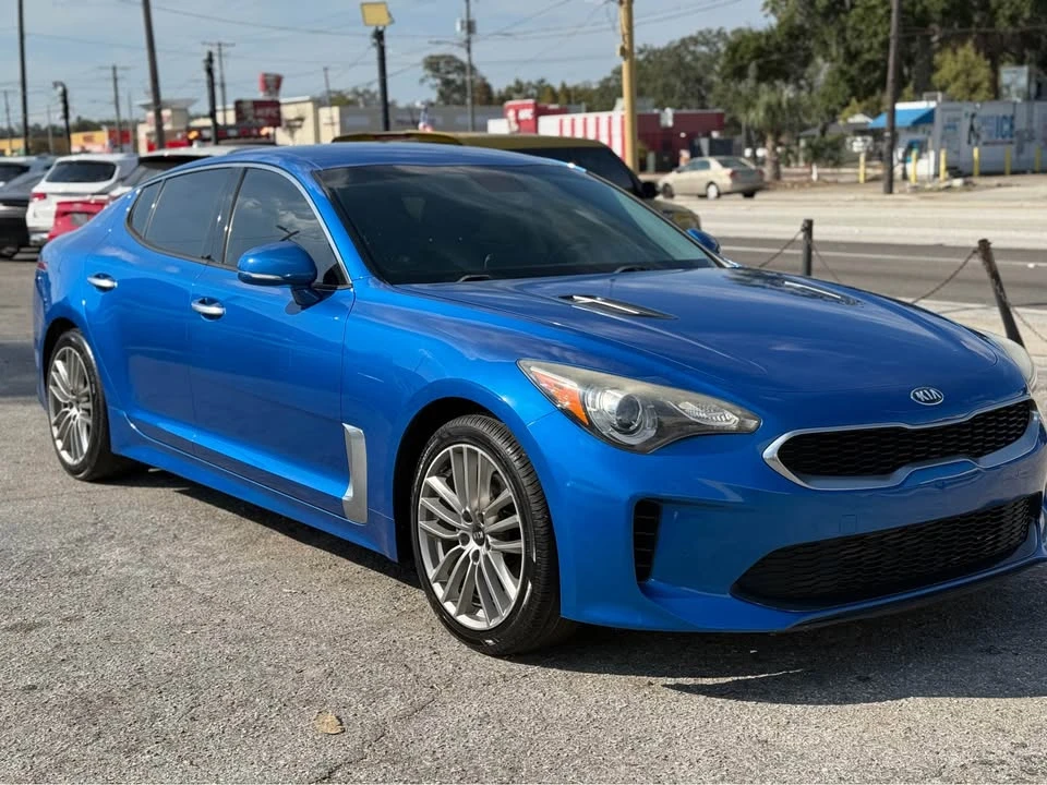 2018 Kia Stinger - Image 8 of 20