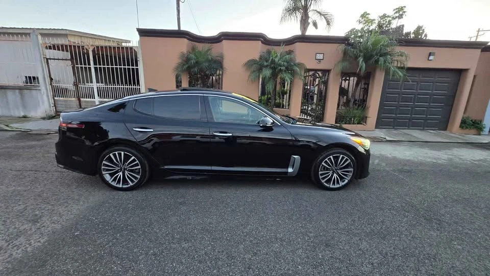 2018 Kia Stinger - Image 6 of 14