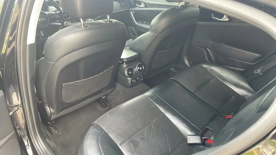 2018 Kia Stinger - Image 11 of 20