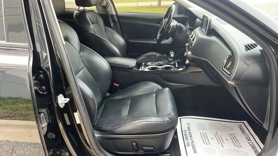 2018 Kia Stinger - Image 18 of 20