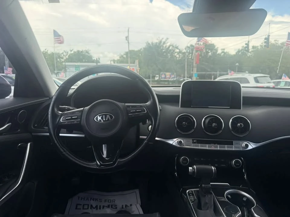 2018 Kia Stinger - Image 9 of 19