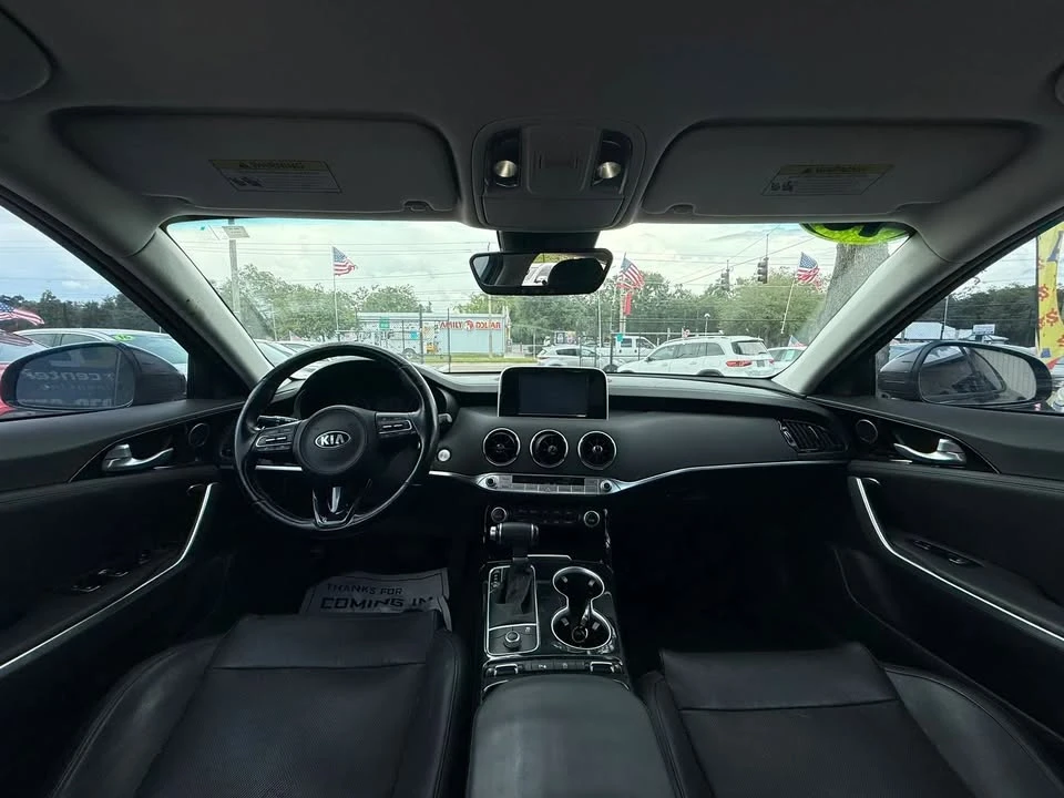 2018 Kia Stinger - Image 10 of 19