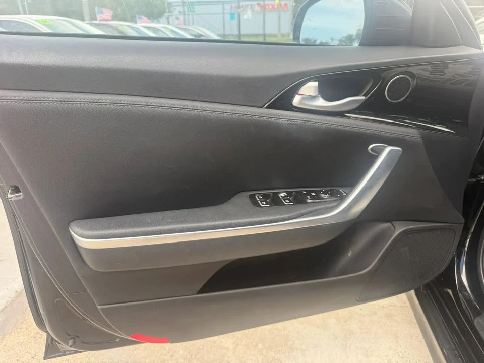 2018 Kia Stinger - Image 7 of 19