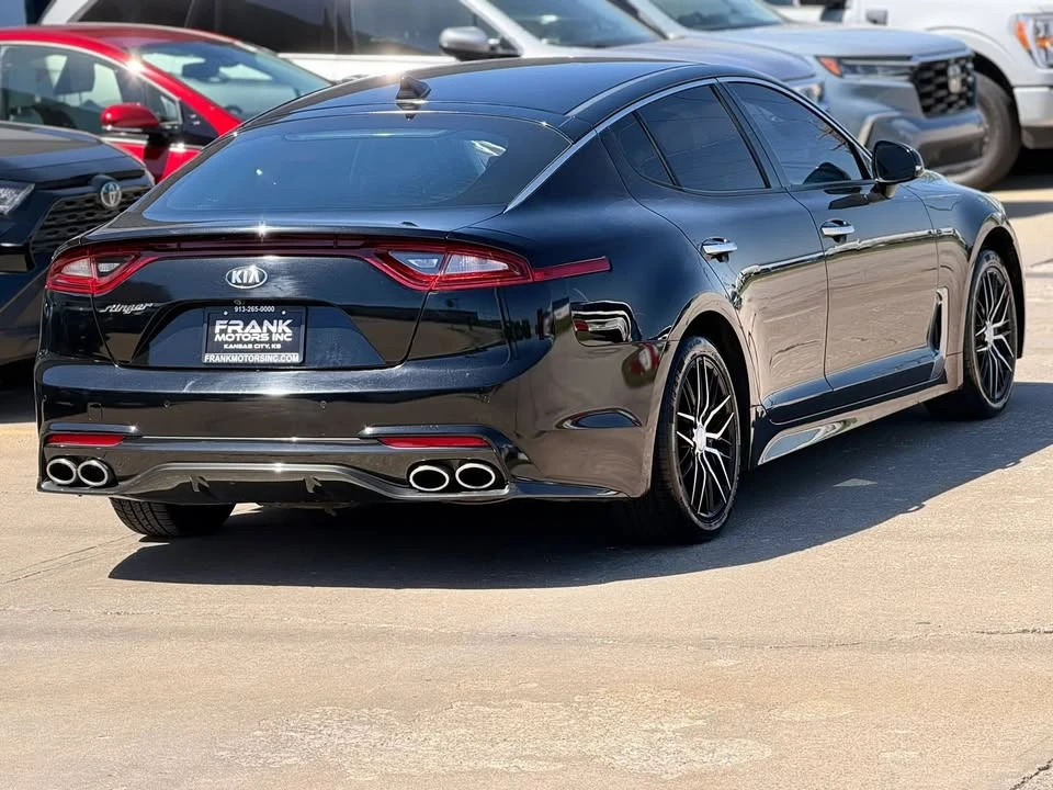 2018 Kia Stinger - Image 4 of 20