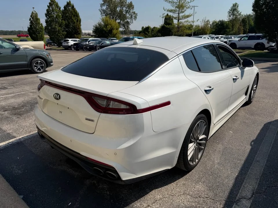 2018 Kia Stinger - Image 6 of 8