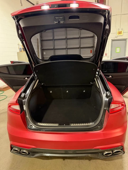 2018 Kia Stinger - Image 7 of 9