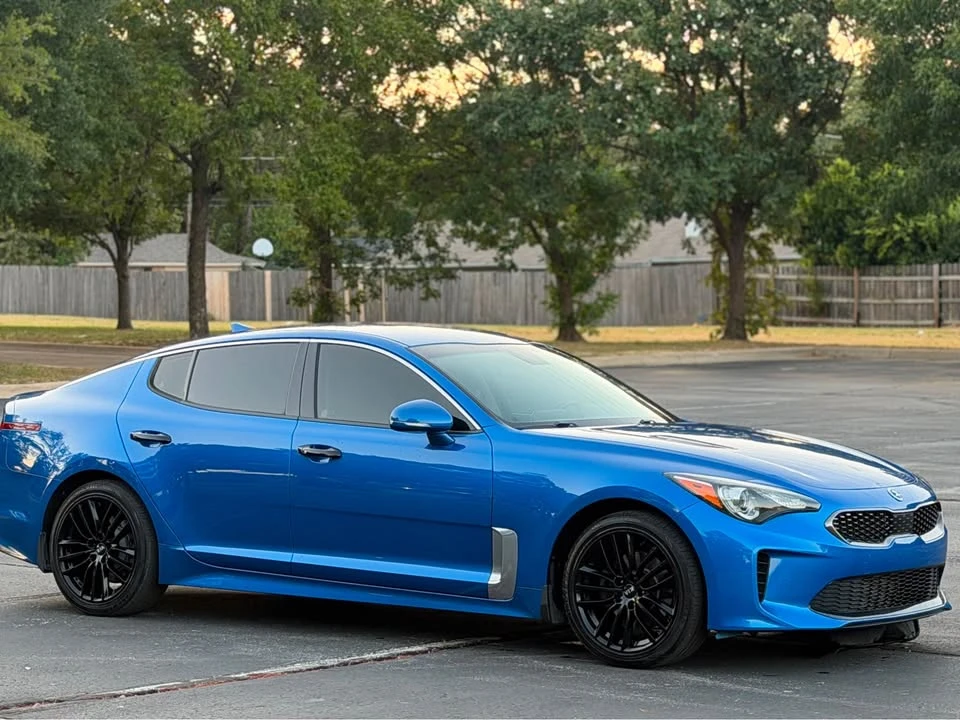 2018 Kia Stinger - Image 3 of 13