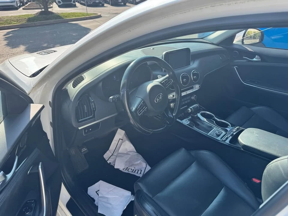 2018 Kia Stinger - Image 5 of 6