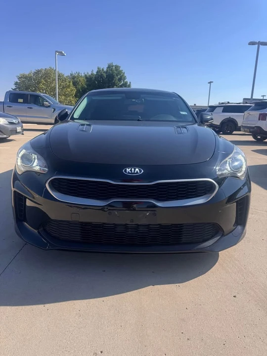 2018 Kia Stinger - Image 3 of 7