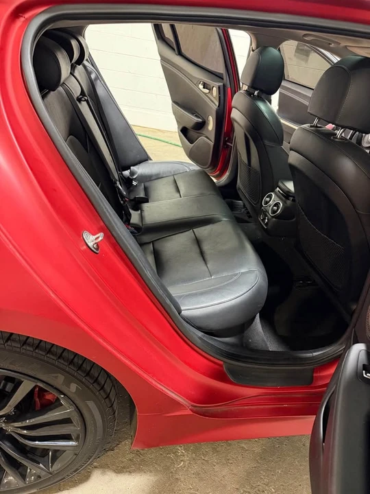 2018 Kia Stinger - Image 6 of 9