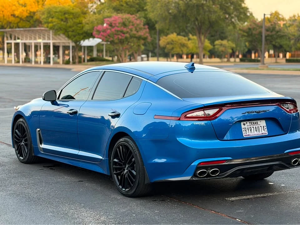 2018 Kia Stinger - Image 8 of 13