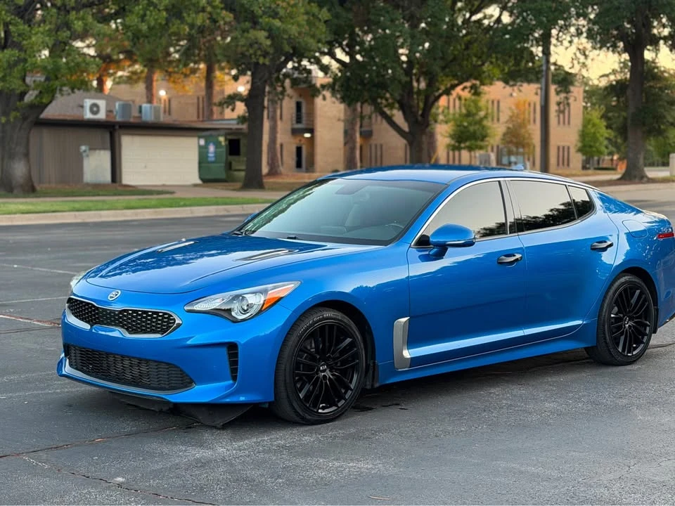 2018 Kia Stinger - Image 2 of 13