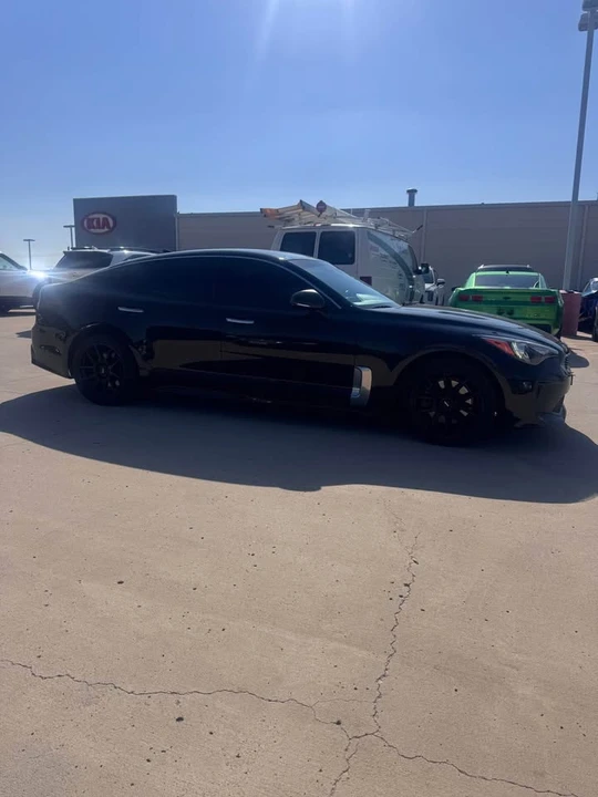 2018 Kia Stinger - Image 2 of 7
