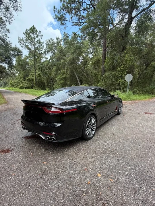 2018 Kia Stinger - Image 3 of 10