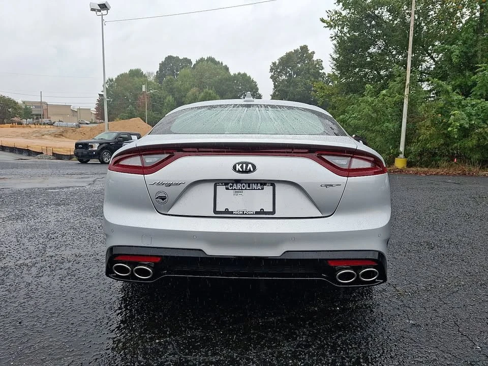 2018 Kia Stinger - Image 3 of 14