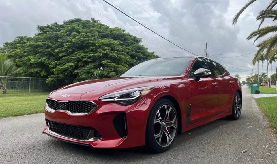 2018 Kia Stinger - Image 5 of 16