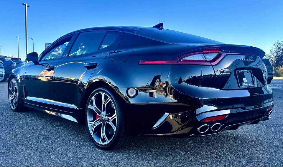 2018 Kia Stinger - Image 5 of 11
