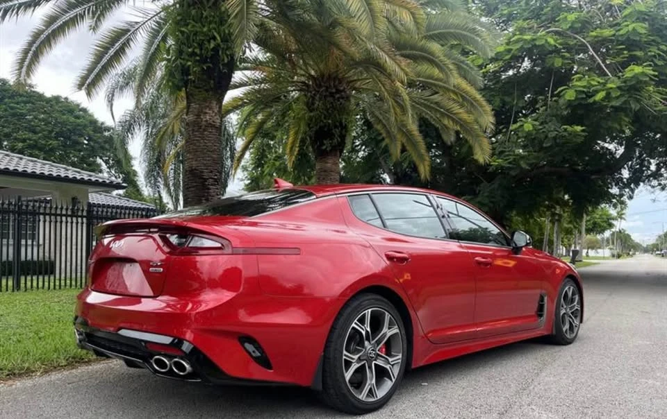 2018 Kia Stinger - Image 4 of 16