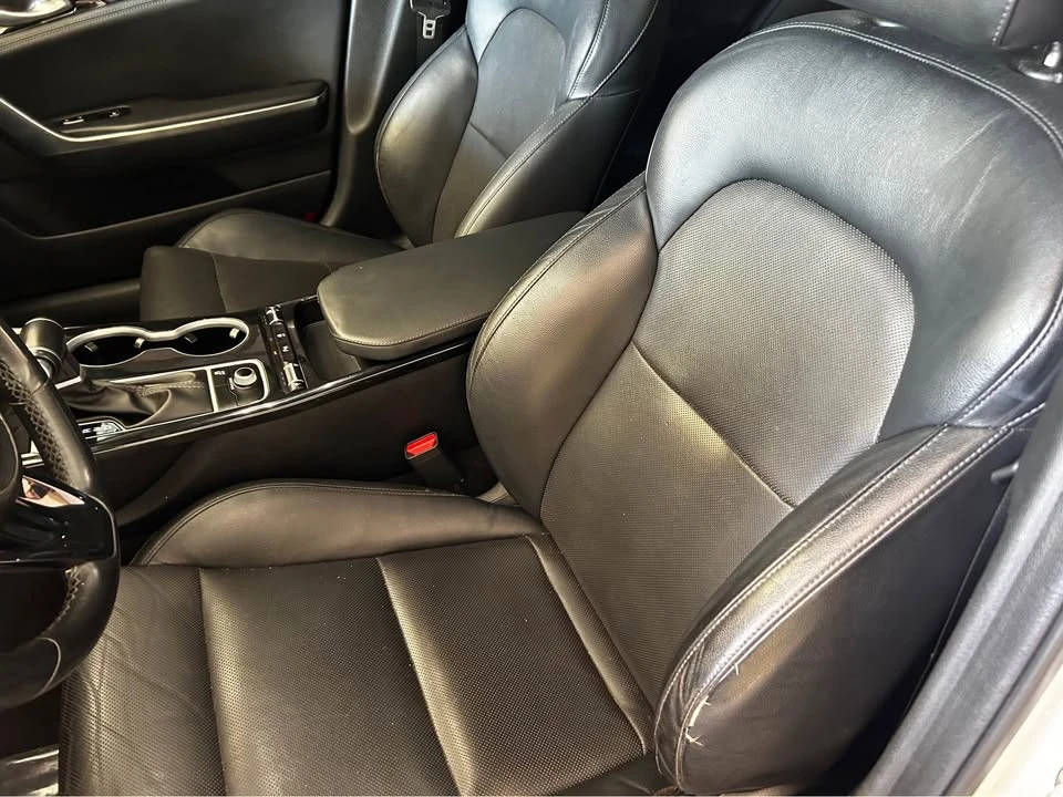 2018 Kia Stinger - Image 5 of 13