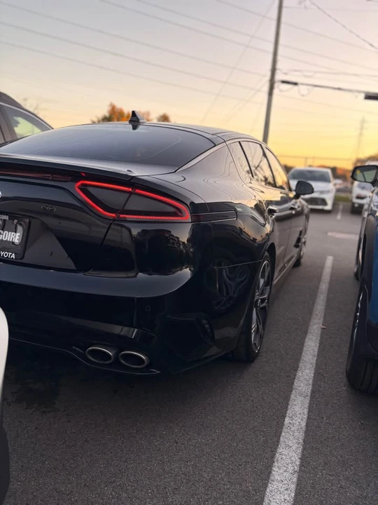 2018 Kia Stinger - Image 4 of 8