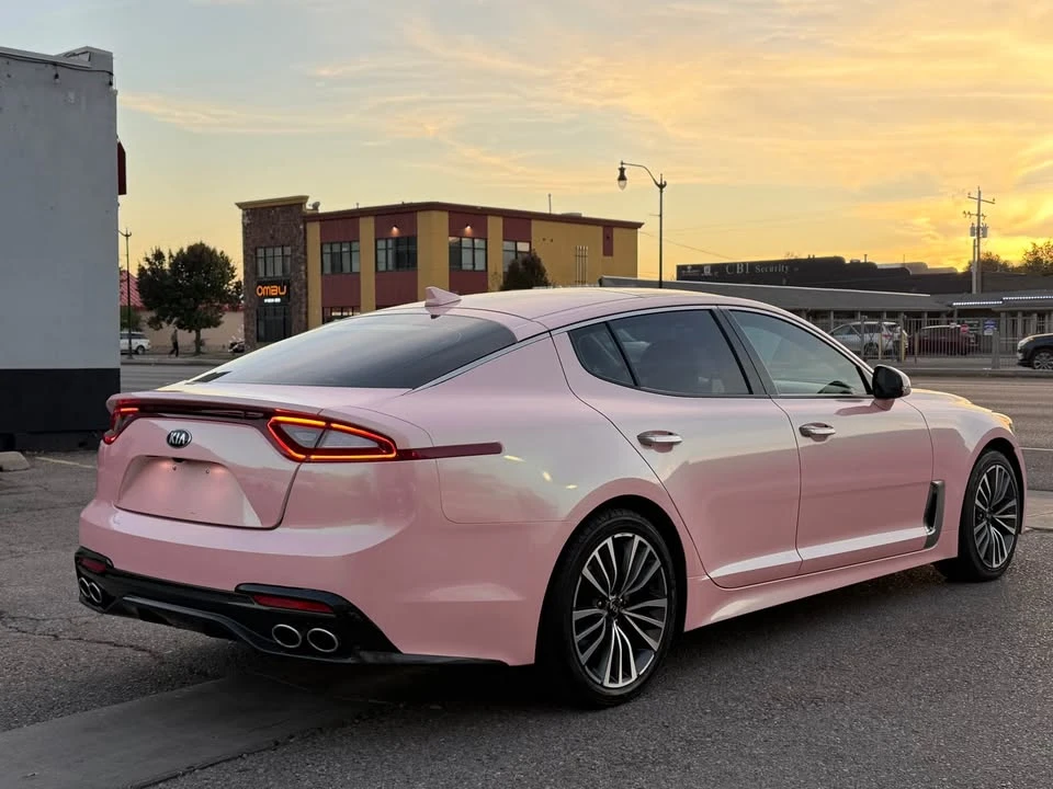 2018 Kia Stinger - Image 4 of 20