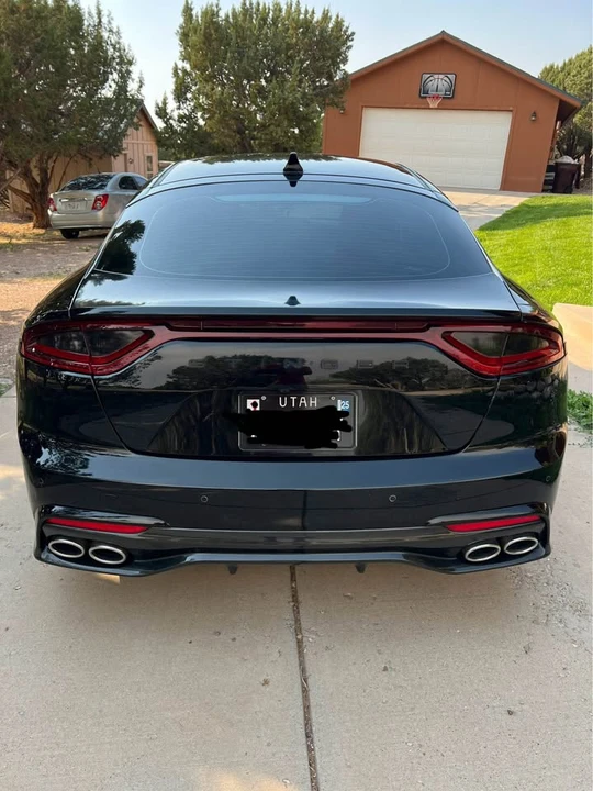 2018 Kia Stinger - Image 4 of 12