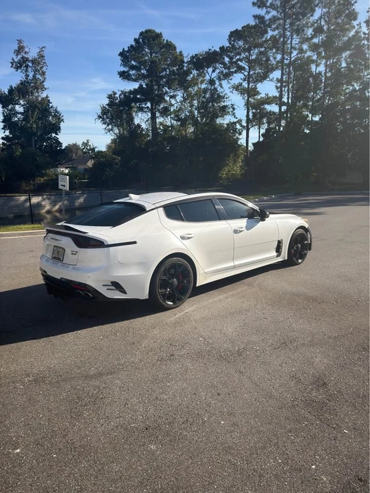 2018 Kia Stinger - Image 5 of 7
