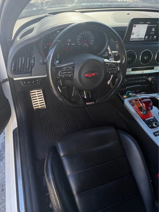 2018 Kia Stinger - Image 7 of 7