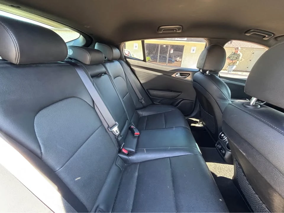 2018 Kia Stinger - Image 9 of 11
