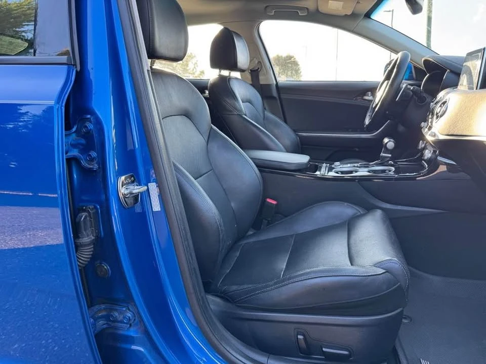 2018 Kia Stinger - Image 17 of 20