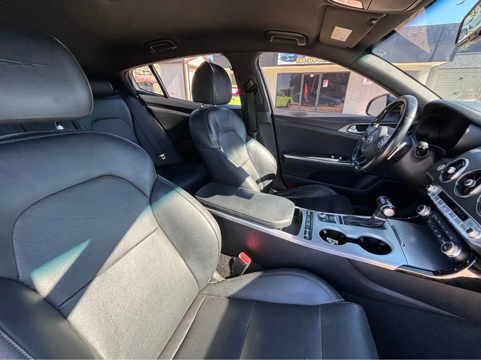 2018 Kia Stinger - Image 11 of 11
