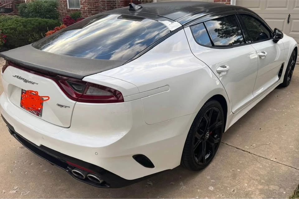 2018 Kia Stinger - Image 5 of 17