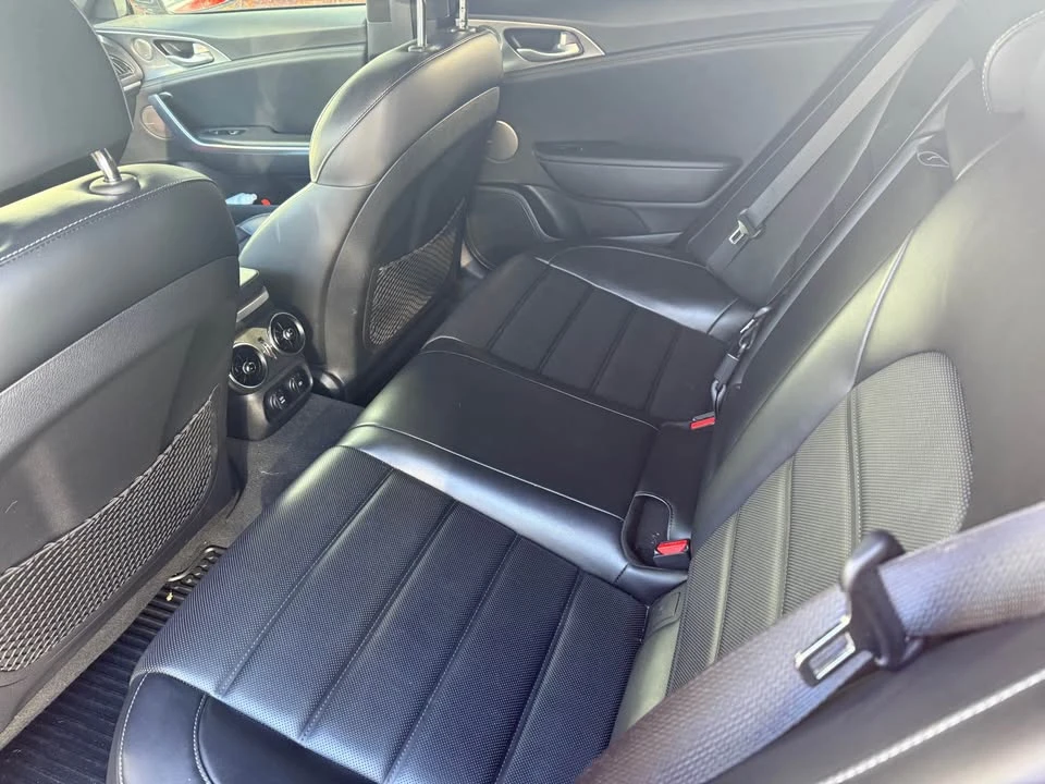 2018 Kia Stinger - Image 5 of 7